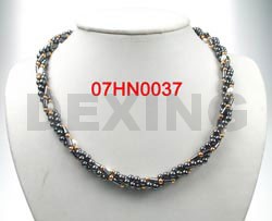 China Magnet Necklace